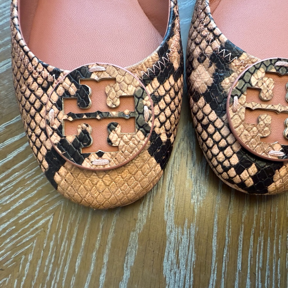 Tory Burch Orange Snake-Print Reva Flats with Logo Medallion - Picture 2 of 13
